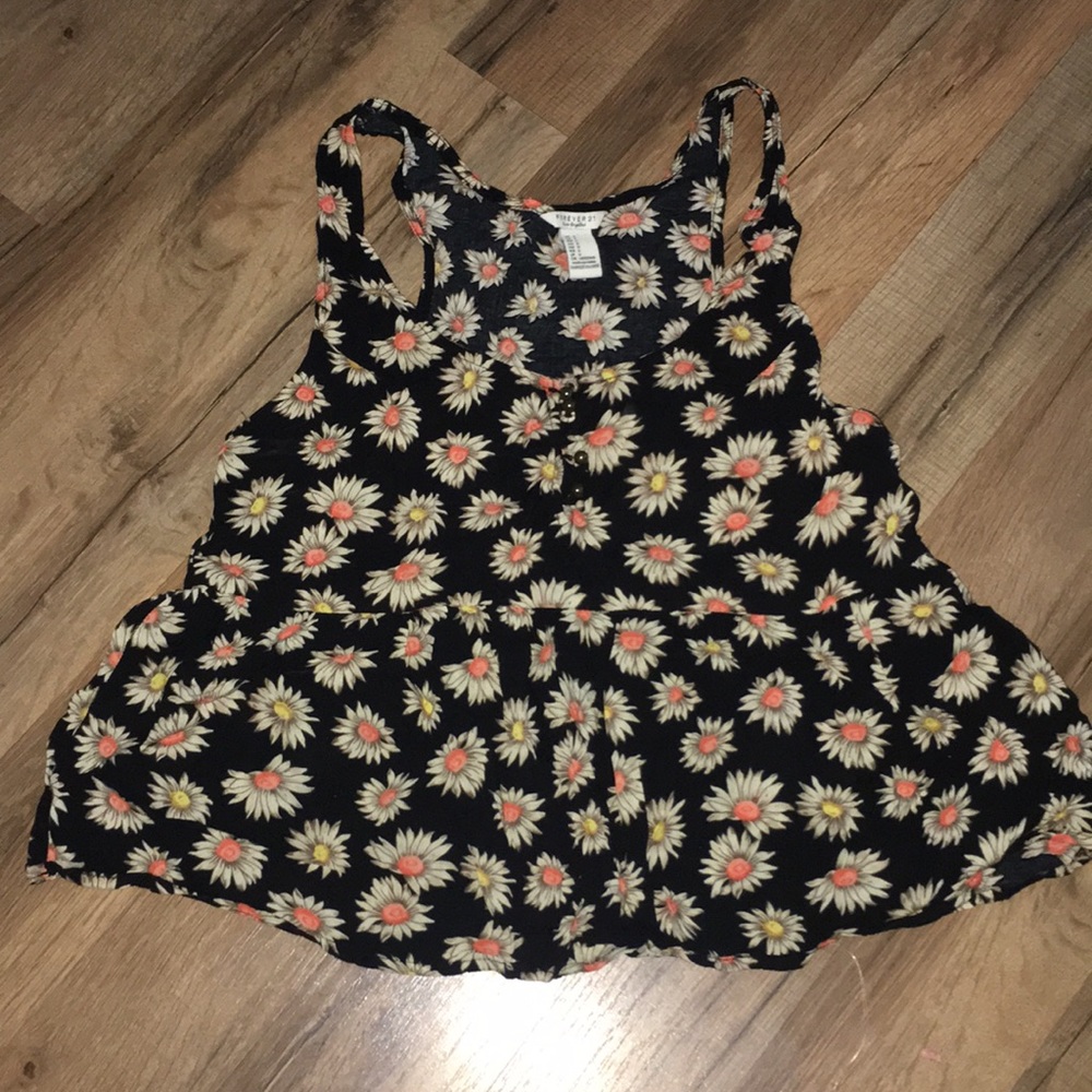 Floral cropped tank